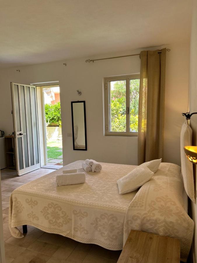 B&B La Pintadera Santa Teresa Gallura Buitenkant foto