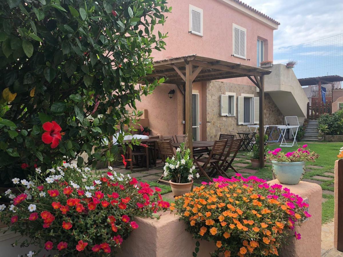 B&B La Pintadera Santa Teresa Gallura Buitenkant foto
