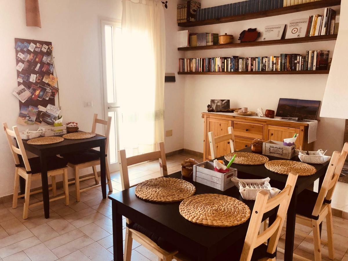 B&B La Pintadera Santa Teresa Gallura Buitenkant foto